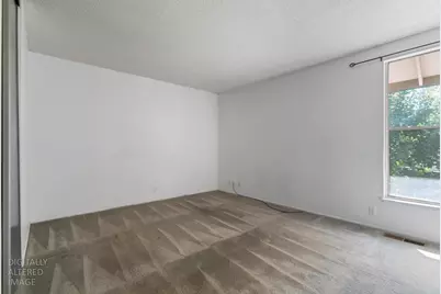 904 Roundtree Court, Sacramento, CA 95831 - Photo 15