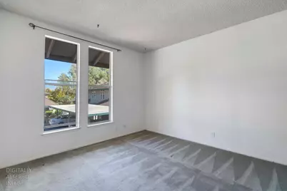 904 Roundtree Court, Sacramento, CA 95831 - Photo 11