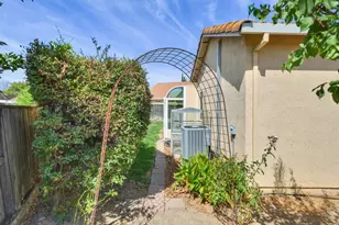 41 Sausalito Ct, Sacramento, CA 95823 - Photo 41