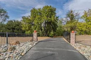 15680 York Ln, Jackson, CA 95642 - Photo 7