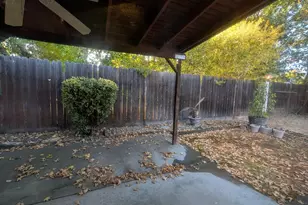 6909 Sprig Dr, Sacramento, CA 95842 - Photo 17