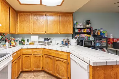 8160 E Kirkwall Court, Sacramento, CA 95829 - Photo 7