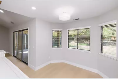8681 Robin Hill Way, Orangevale, CA 95662 - Photo 15