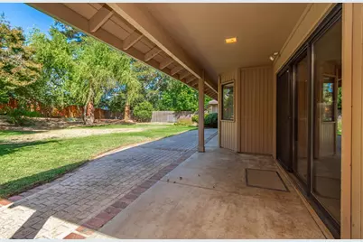 8681 Robin Hill Way, Orangevale, CA 95662 - Photo 35