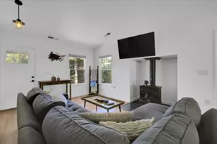 10823 Peoria Rd, Browns Valley, CA 95918 - Photo 13