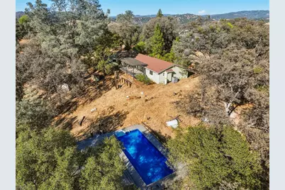 15209 Roving Way, Grass Valley, CA 95949 - Photo 3