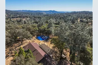 15209 Roving Way, Grass Valley, CA 95949 - Photo 39