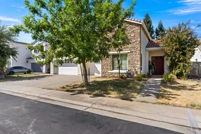 4204 Silver Water Way, Rancho Cordova, CA 95742 - Photo 3