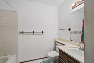73 Ishi Cir, Sacramento, CA 95833 - Photo 21