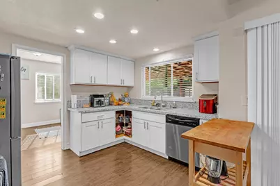 6260 Calvine Road, Sacramento, CA 95823 - Photo 11