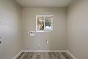 16885 Brandt Rd, Lodi, CA 95240 - Photo 23