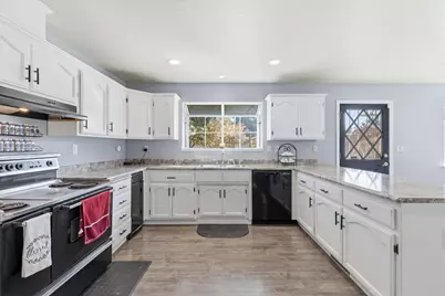 1422 Silva Avenue, Newman, CA 95360 - Photo 9