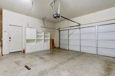 6032 Roswitha Court, Sacramento, CA 95608 - Photo 33