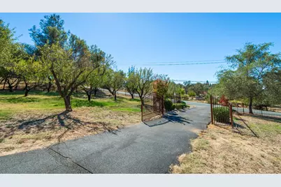8065 Rock Springs Road, Penryn, CA 95663 - Photo 11