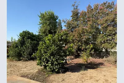213 Hilton Street, Madera, CA 93637 - Photo 43