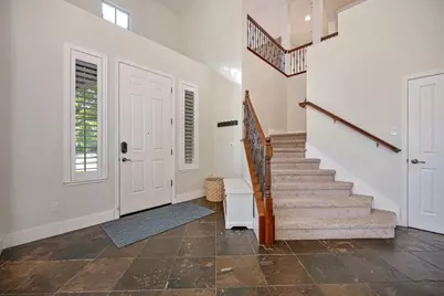 245 Woodhaven Place, West Sacramento, CA 95605 - Photo 5