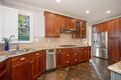 245 Woodhaven Place, West Sacramento, CA 95605 - Photo 13