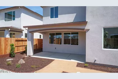 8775 Rockchester Drive, Sacramento, CA 95828 - Photo 9