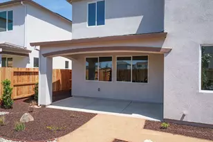 8775 Rockchester Dr, Sacramento, CA 95828 - Photo 9