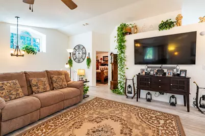 705 William Moss Boulevard, Stockton, CA 95206 - Photo 9