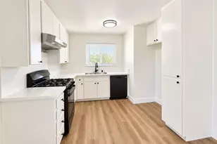 587 Sunset St, Kingsburg, CA 93631 - Photo 7