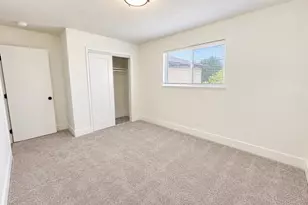 587 Sunset St, Kingsburg, CA 93631 - Photo 13
