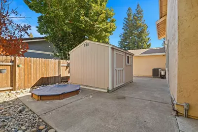 371 Rivertree, Sacramento, CA 95831 - Photo 39