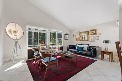 371 Rivertree, Sacramento, CA 95831 - Photo 9