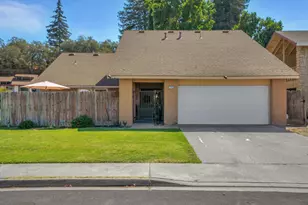 1149 River Bluff Dr, Oakdale, CA 95361 - Photo 1