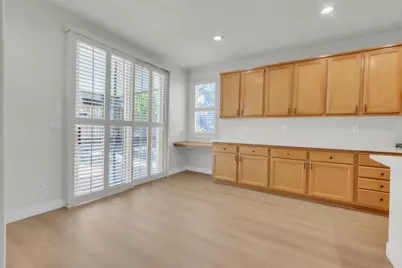2612 Lark Sparrow Way, Elk Grove, CA 95757 - Photo 9
