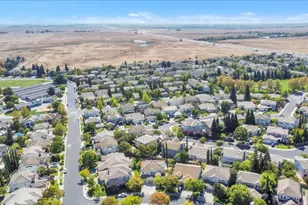 2612 Lark Sparrow Way, Elk Grove, CA 95757 - Photo 65