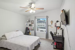 Newbrook Circle, Riverbank, CA 95367 - Photo 21