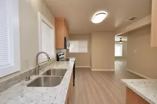 308 6th St, Roseville, CA 95678 - Photo 61