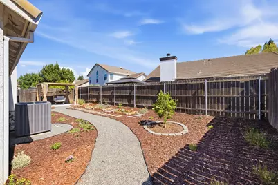 5112 Homeland Court, Antelope, CA 95843 - Photo 27
