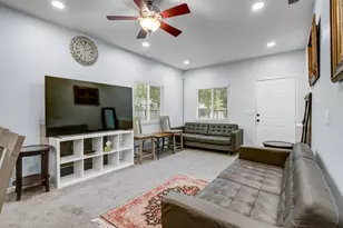 7997 Alta Vista Ln, Citrus Heights, CA 95610 - Photo 5