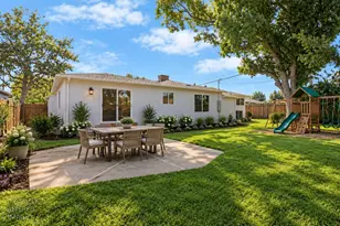 4613 B Pkwy, Sacramento, CA 95823 - Photo 33