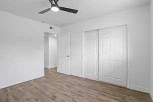 4613 B Pkwy, Sacramento, CA 95823 - Photo 25