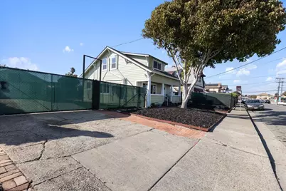 345 S 37th Street, Richmond, CA 94804 - Photo 13