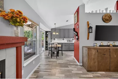 6209 Alpinespring Way, Elk Grove, CA 95758 - Photo 13