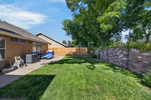 6209 Alpinespring Way, Elk Grove, CA 95758 - Photo 41