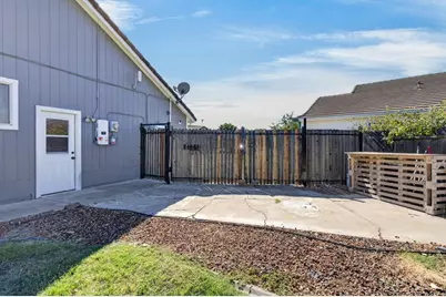 8601 Charente Way, Elk Grove, CA 95758 - Photo 49