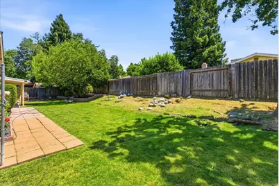 8048 Hoopes Drive, Citrus Heights, CA 95610 - Photo 23