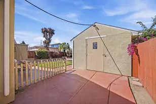 2321 106th Ave, Oakland, CA 94603 - Photo 25