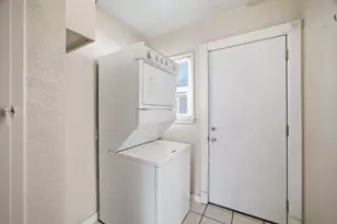 2321 106th Ave, Oakland, CA 94603 - Photo 21