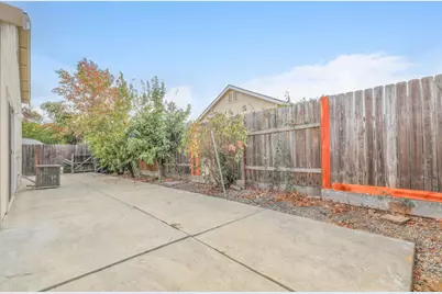 8274 Golden Park Court, Sacramento, CA 95828 - Photo 41