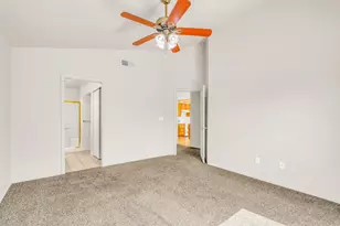 8274 Golden Park Ct, Sacramento, CA 95828 - Photo 33