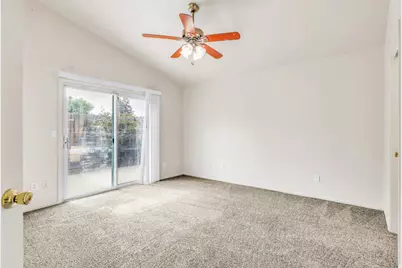 8274 Golden Park Court, Sacramento, CA 95828 - Photo 31