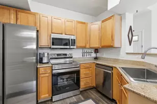 1900 Danbrook Dr, Sacramento, CA 95835 - Photo 9