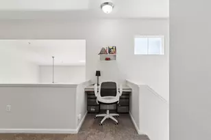 1900 Danbrook Dr, Sacramento, CA 95835 - Photo 19