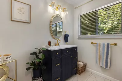 1002 Mount Vernon Drive, Modesto, CA 95350 - Photo 17
